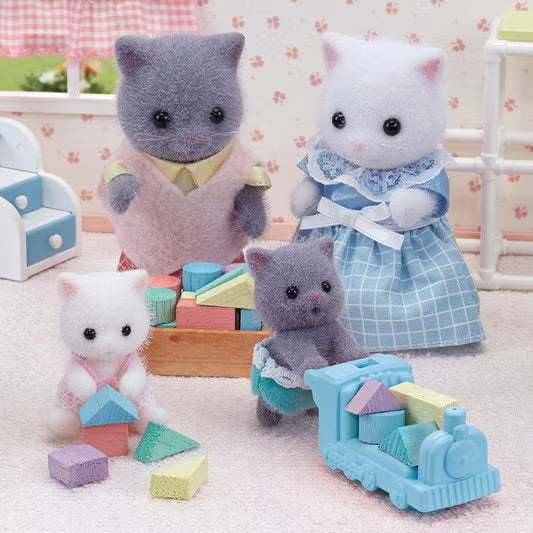 Sylvanian Families // Persian Cat Twins