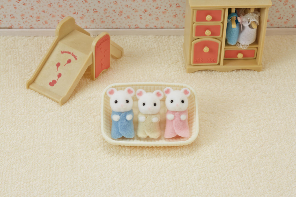 Sylvanian Families // Marshmallow Mouse Triplets