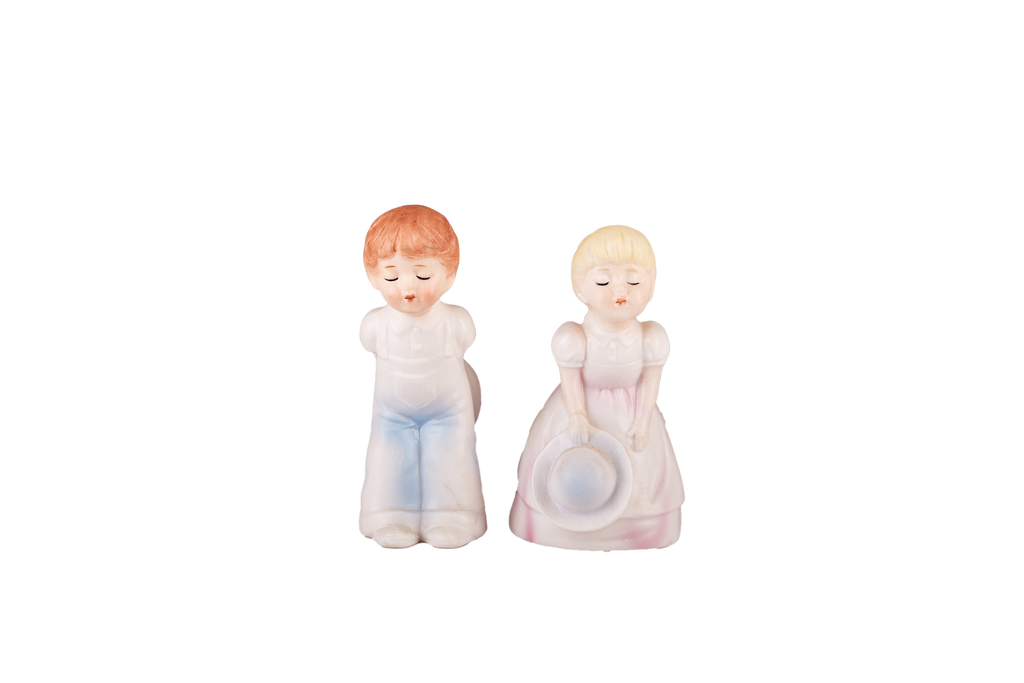 Porcelain Kissing Girl and Boy Set