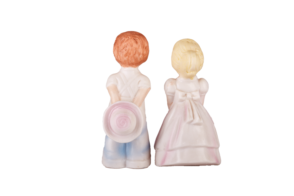 Porcelain Kissing Girl and Boy Set