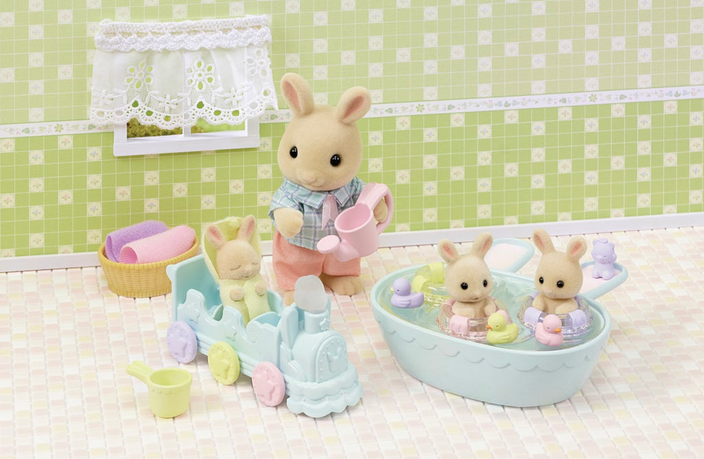 Sylvanian Families // Triplets Baby Bathtime Set