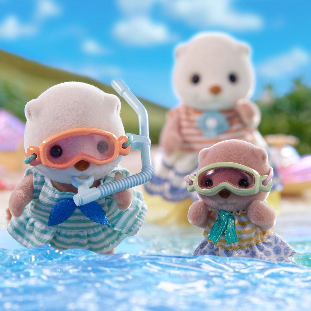 Sylvanian Families // Sea Otter Sisters - Splashy Snorkel Set