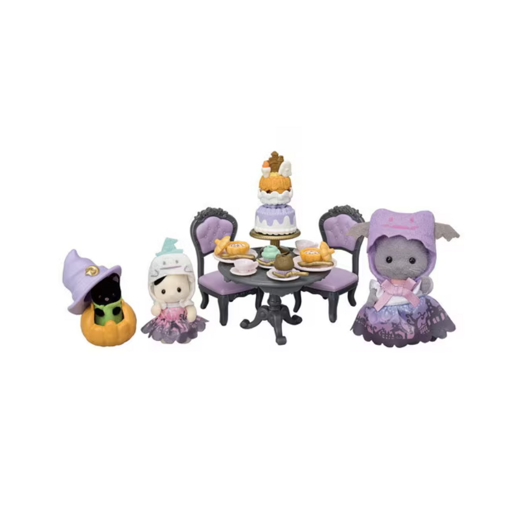 Sylvanian Families // Halloween Surprise Party Set