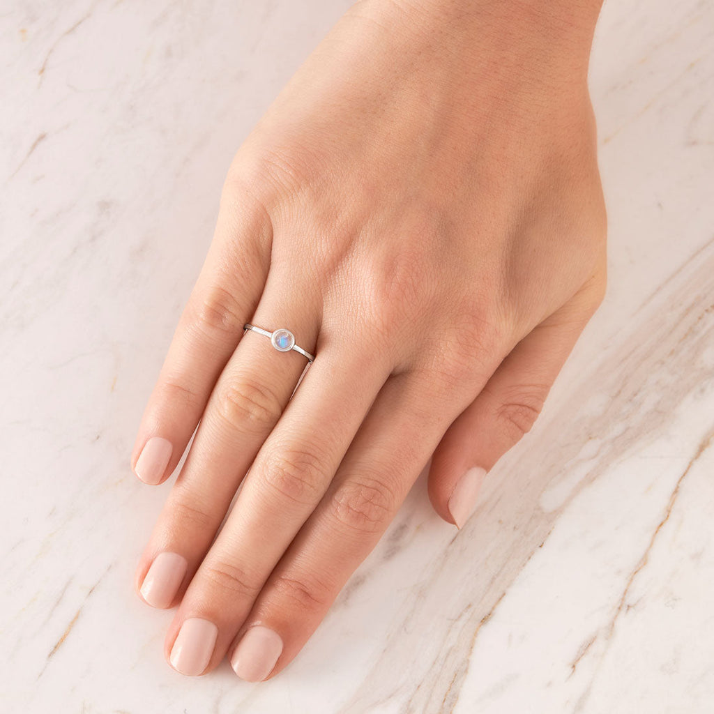 Midsummer Star // Elixir Moonstone Ring | Jewellery
