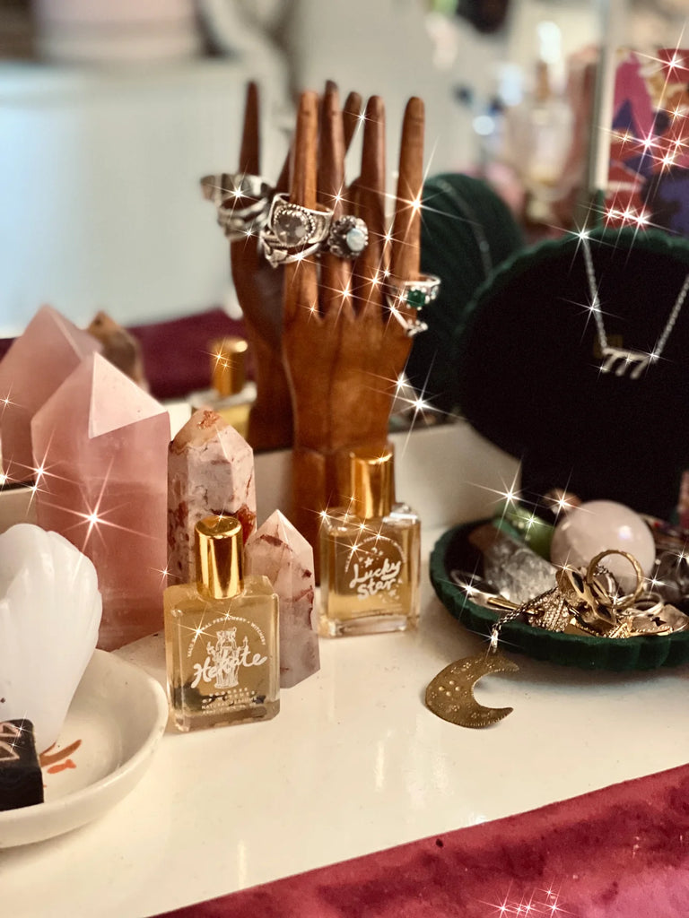 Yalu Perfumery + Witchery // Hekate Perfume Oil - 15ml